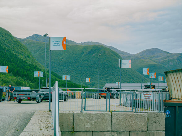 Se om der er kø ved gjenvinningsstasjonene på Varhol, Rothaugen og Årødalen.